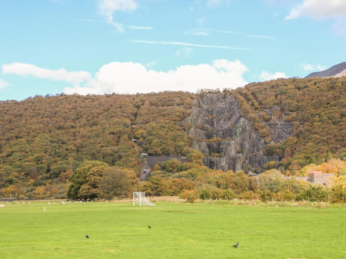 Maesteg - Llanberis Caernarfon Kültér fotó